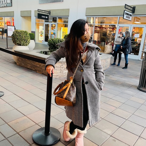 Lv bucket shoulder bag - Picture 12 of 12